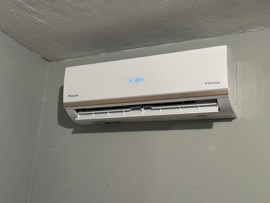 Ganate Aire 12btu Daikin instalado